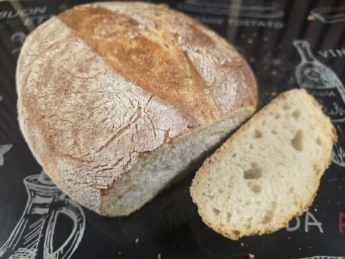 Domáci chlieb z teplovzdušnej fritézy: Rýchly a chutný recept