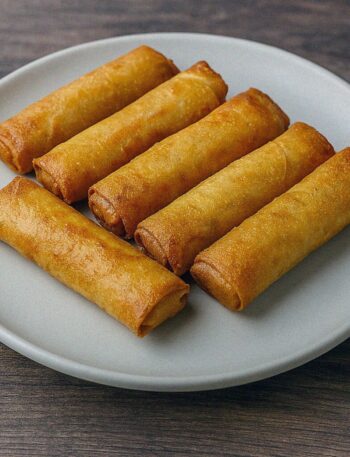 Chrumkavé jarné závitky v teplovzdušnej fritéze