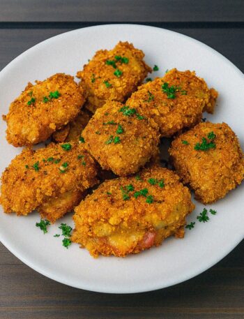 Bravčové kúsky v cornflakes v teplovzdušnej fritéze / rúre