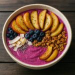 Air fryer smoothie bowl s ovocím v teplovzdušnej fritéze / rúre