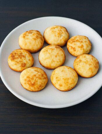 Air fryer tvarohové koláčiky v teplovzdušnej fritéze / rúre