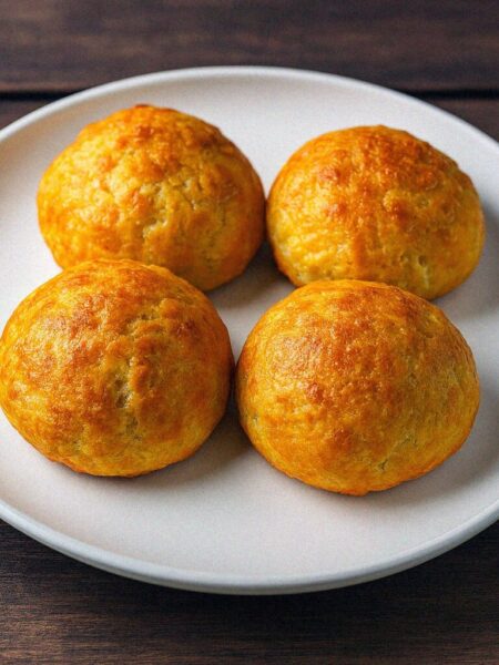 Žemličky s cottage cheese v teplovzdušnej fritéze / rúre